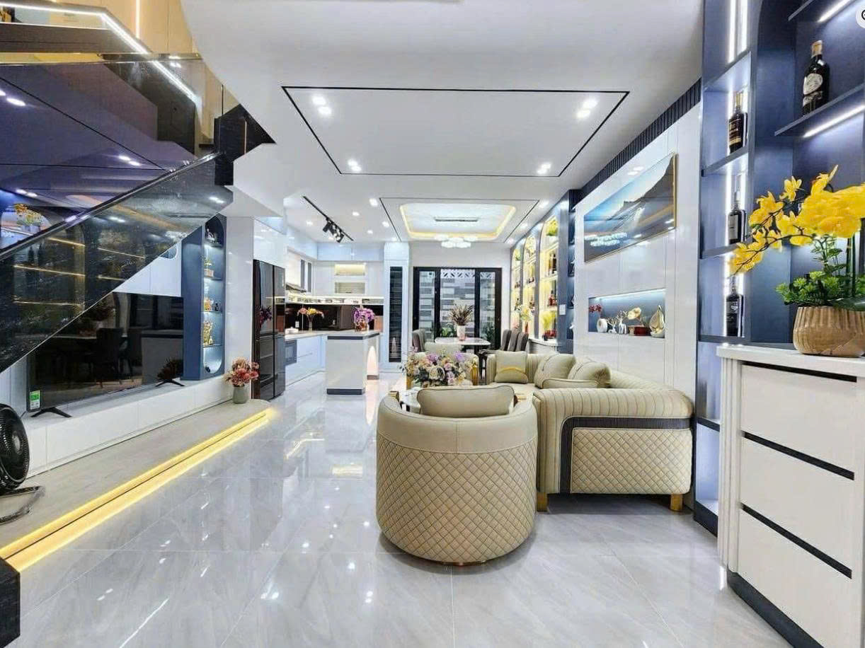 Chào Bán nhà 3 tầng 3 mê  đường LÊ VĂN THỊNH đứng trước nhà nhìn thấy Biển.  Hòa Khánh, Đà Nẵng - Ảnh 2